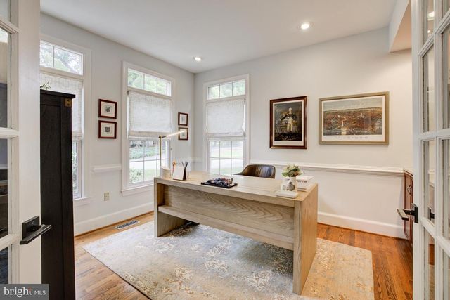 9110 WILLOW GATE LN, Bethesda, MD 20817
