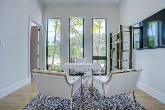 2801 NE 36th Street, Lighthouse Point, FL 33064
