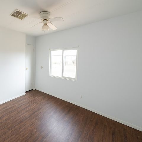 3833 W Burro Drive, Golden Valley, AZ 86413