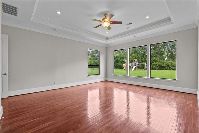 205 Del Monte Drive, Friendswood, TX 77546