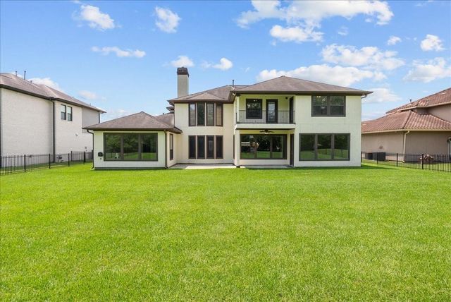 205 Del Monte Drive, Friendswood, TX 77546