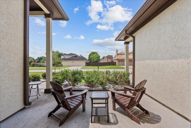 205 Del Monte Drive, Friendswood, TX 77546