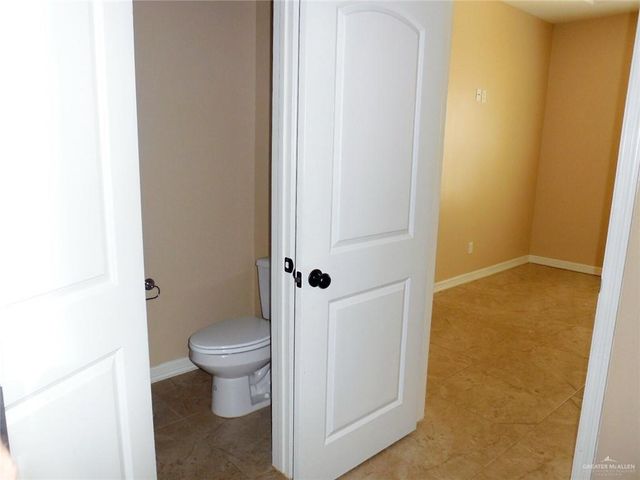 2601 Garfield Avenue, Alton, TX 78573