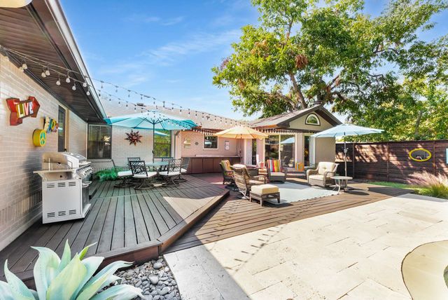 126 Classen Drive, Dallas, TX 75218