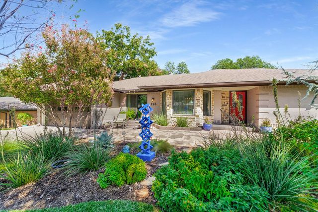 126 Classen Drive, Dallas, TX 75218