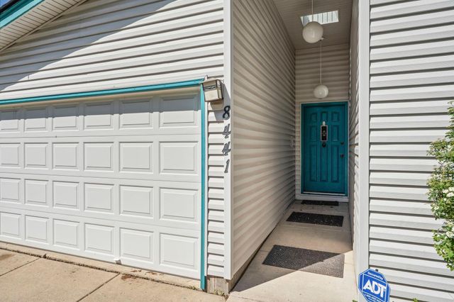 8441 Idaho Avenue N, Brooklyn Park, MN 55445