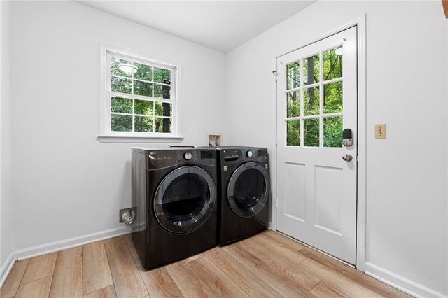 3731 Dunwoody Club Drive, Atlanta, GA 30350