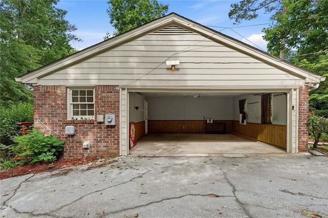 3731 Dunwoody Club Drive, Atlanta, GA 30350