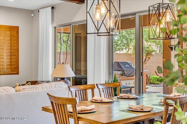 13425 N Silver Cassia Place, Oro Valley, AZ 85755