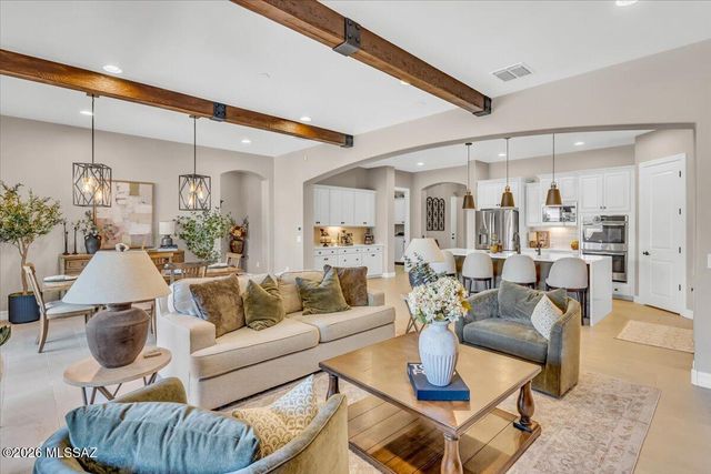 13425 N Silver Cassia Place, Oro Valley, AZ 85755