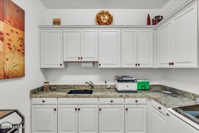 13425 N Silver Cassia Place, Oro Valley, AZ 85755
