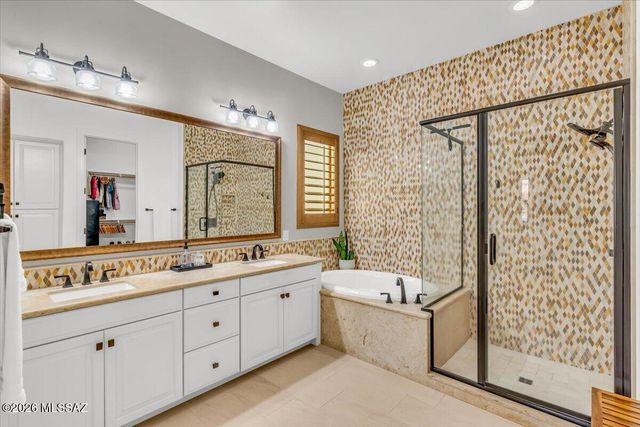 13425 N Silver Cassia Place, Oro Valley, AZ 85755