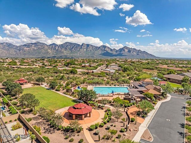 13425 N Silver Cassia Place, Oro Valley, AZ 85755