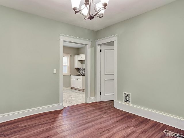 28 Horton Place, Buffalo, NY 14209