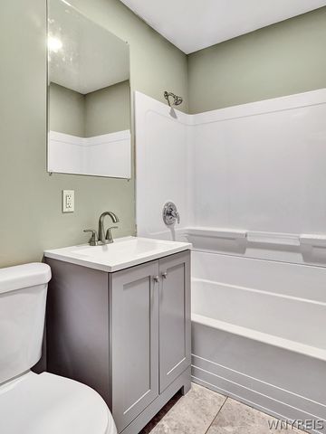 28 Horton Place, Buffalo, NY 14209