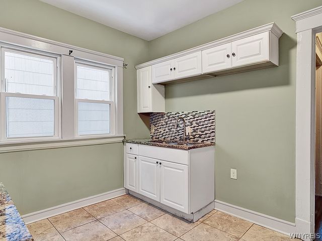 28 Horton Place, Buffalo, NY 14209