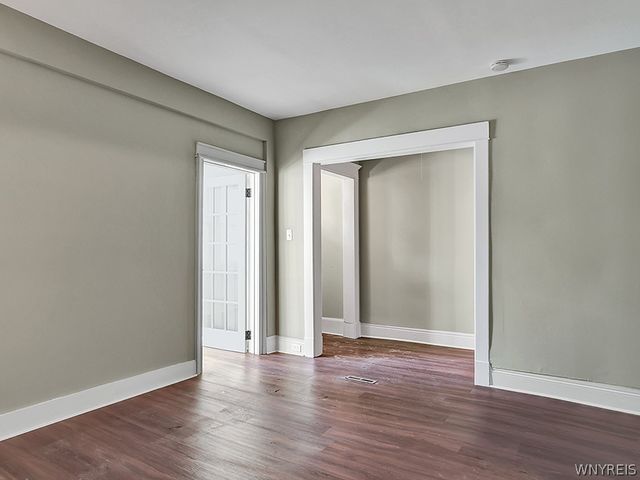 28 Horton Place, Buffalo, NY 14209