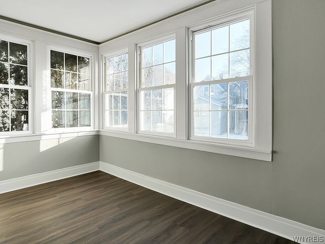 28 Horton Place, Buffalo, NY 14209