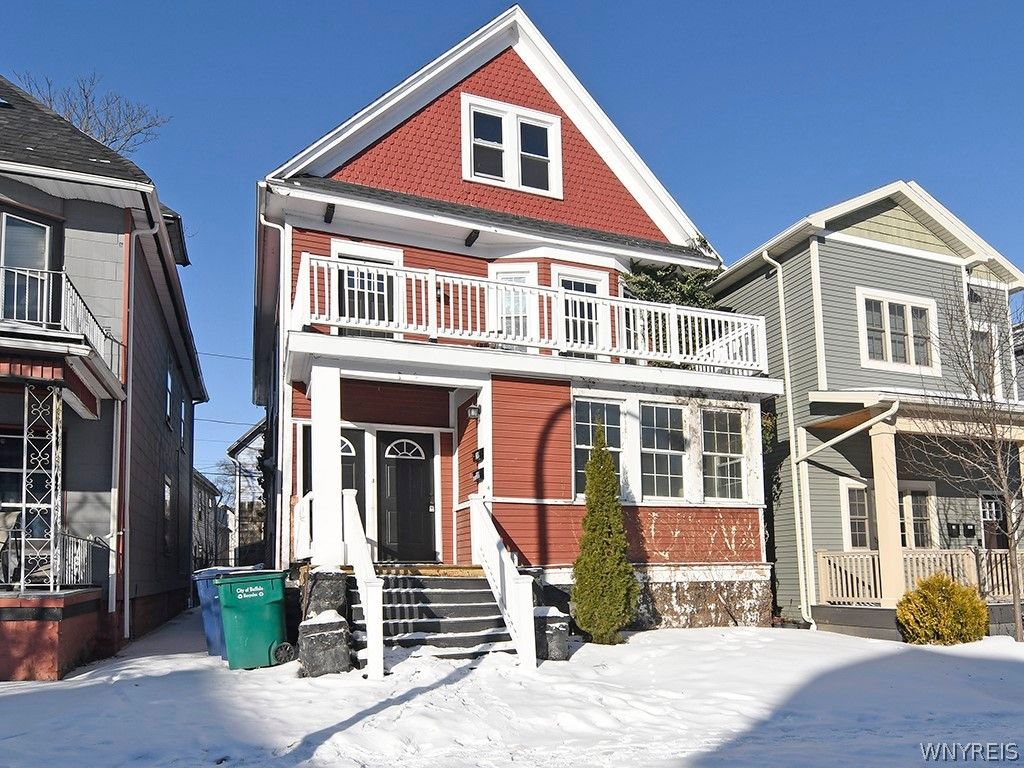 28 Horton Place, Buffalo, NY 14209