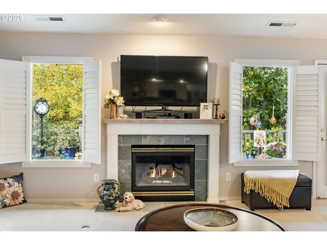 2217 Ne 179TH St B52, Ridgefield, WA 98642
