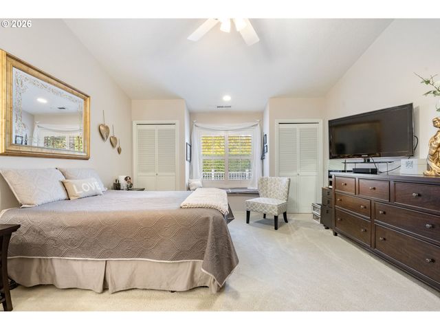 2217 Ne 179TH St B52, Ridgefield, WA 98642
