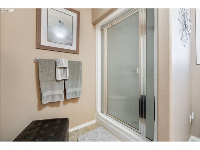 2217 Ne 179TH St B52, Ridgefield, WA 98642
