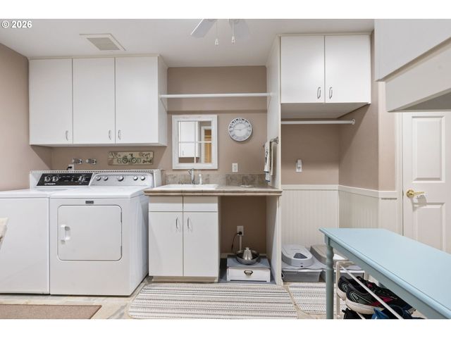 2217 Ne 179TH St B52, Ridgefield, WA 98642