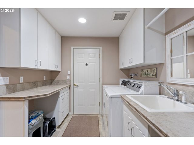 2217 Ne 179TH St B52, Ridgefield, WA 98642