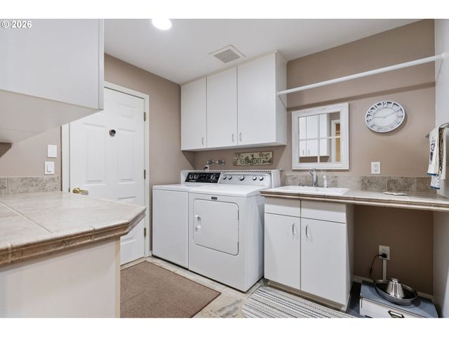 2217 Ne 179TH St B52, Ridgefield, WA 98642