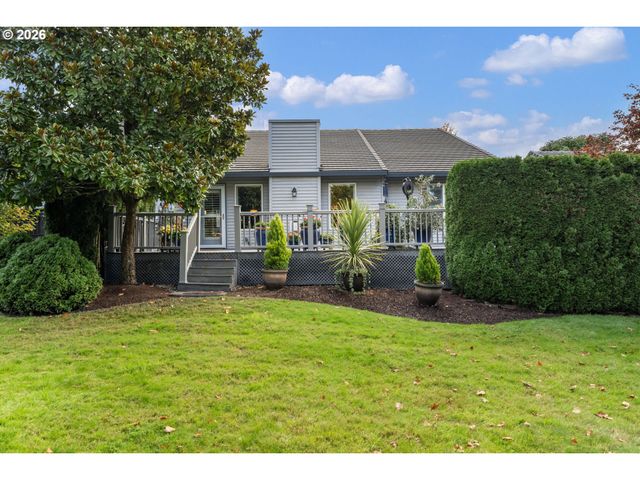2217 Ne 179TH St B52, Ridgefield, WA 98642