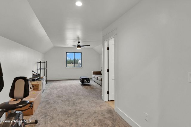 969 E YELLOW PINE AVE, Athol, ID 83801