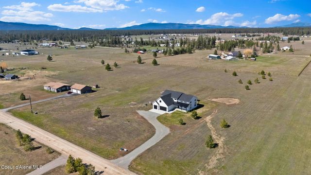 969 E YELLOW PINE AVE, Athol, ID 83801