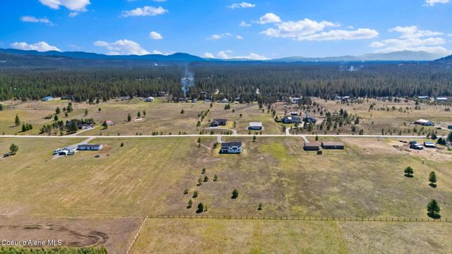 969 E YELLOW PINE AVE, Athol, ID 83801
