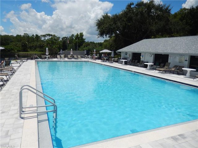 9620 Villa DR 4, Fort Myers, FL 33905