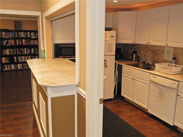 9620 Villa DR 4, Fort Myers, FL 33905