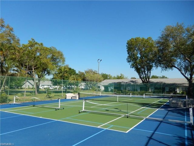 9620 Villa DR 4, Fort Myers, FL 33905