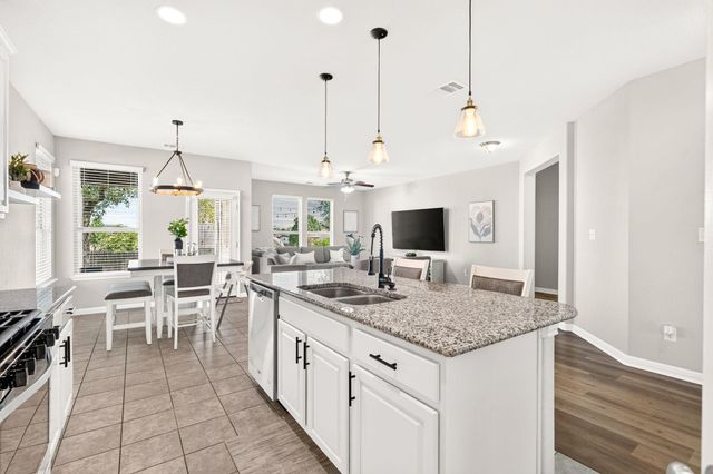 13201 Olivers WAY, Manchaca, TX 78652