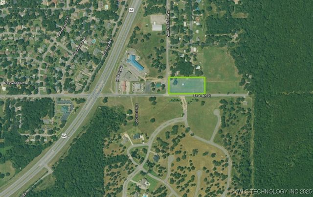 1290 E 4th Street, Tahlequah, OK 74464