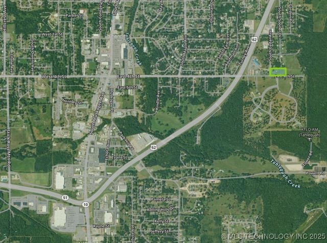 1290 E 4th Street, Tahlequah, OK 74464