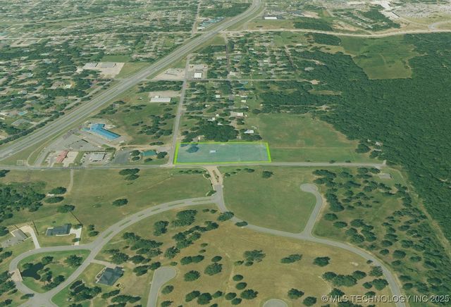 1290 E 4th Street, Tahlequah, OK 74464