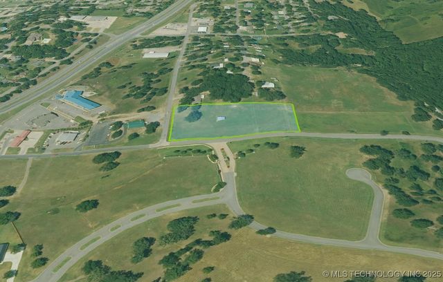 1290 E 4th Street, Tahlequah, OK 74464