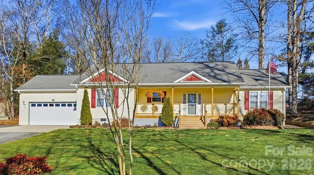 1113 Brookside Camp Road, Hendersonville, NC 28792