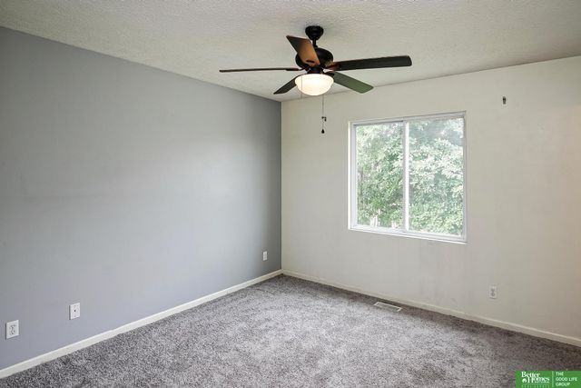 7316 N 111th Avenue, Omaha, NE 68142