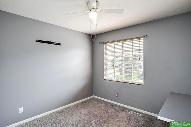 7316 N 111th Avenue, Omaha, NE 68142