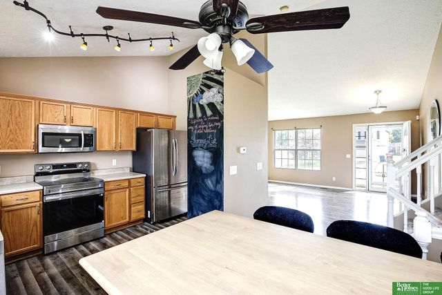 7316 N 111th Avenue, Omaha, NE 68142