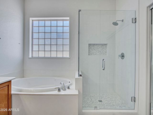 770 S CROSSCREEK Place, Chandler, AZ 85225