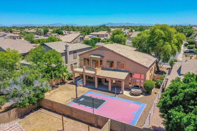 770 S CROSSCREEK Place, Chandler, AZ 85225