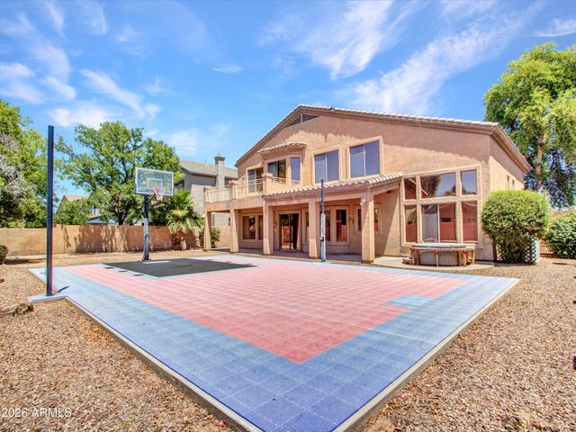 770 S CROSSCREEK Place, Chandler, AZ 85225