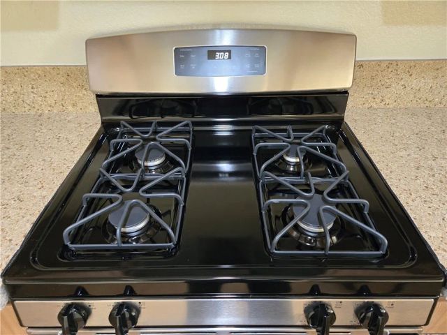 2624 W Porter Avenue 204, Fullerton, CA 92833