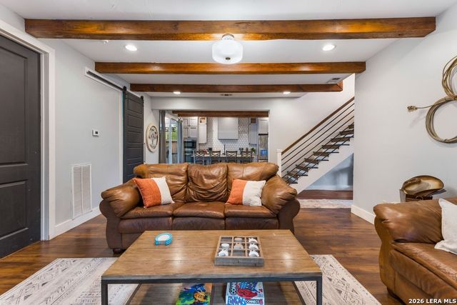 695 Comal Ave, New Braunfels, TX 78130